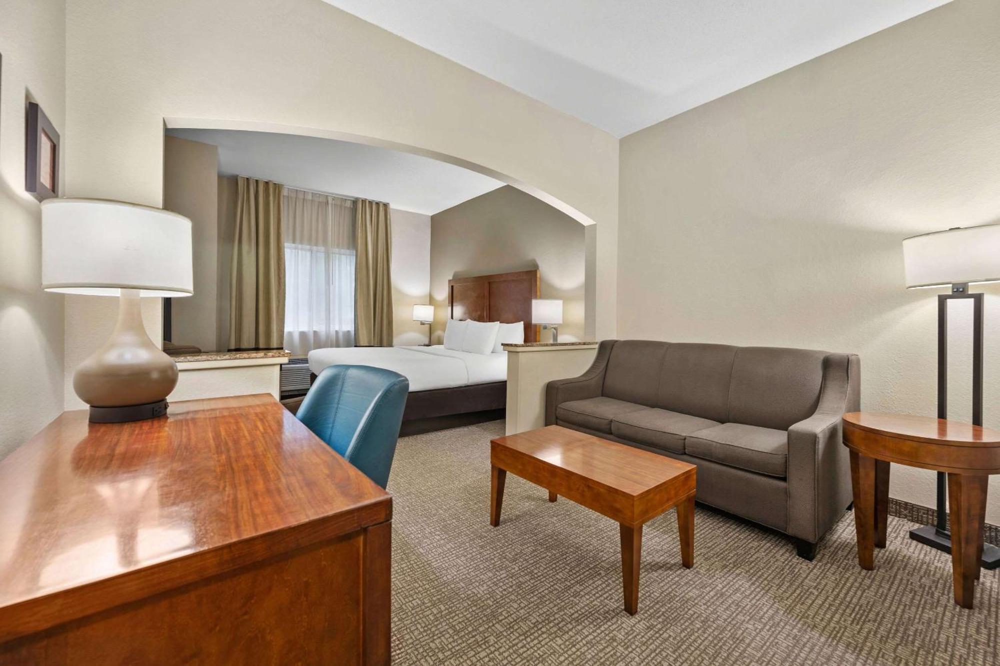Comfort Inn Fort Myers Northeast מראה חיצוני תמונה